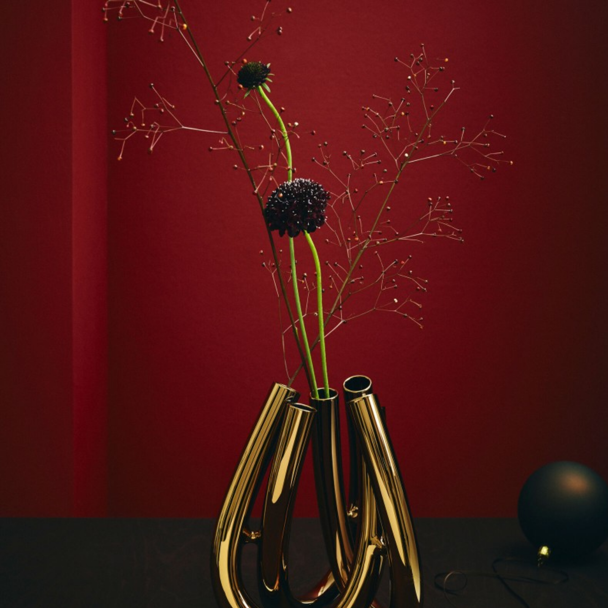 Triu Vase |  Rosenthal | Hetvi Luxury